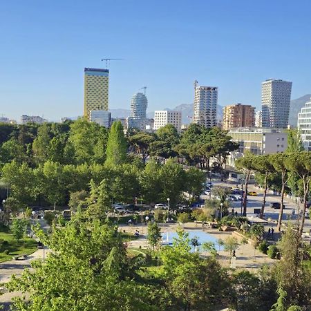 Amo Tower Tirana Center Διαμέρισμα Εξωτερικό φωτογραφία