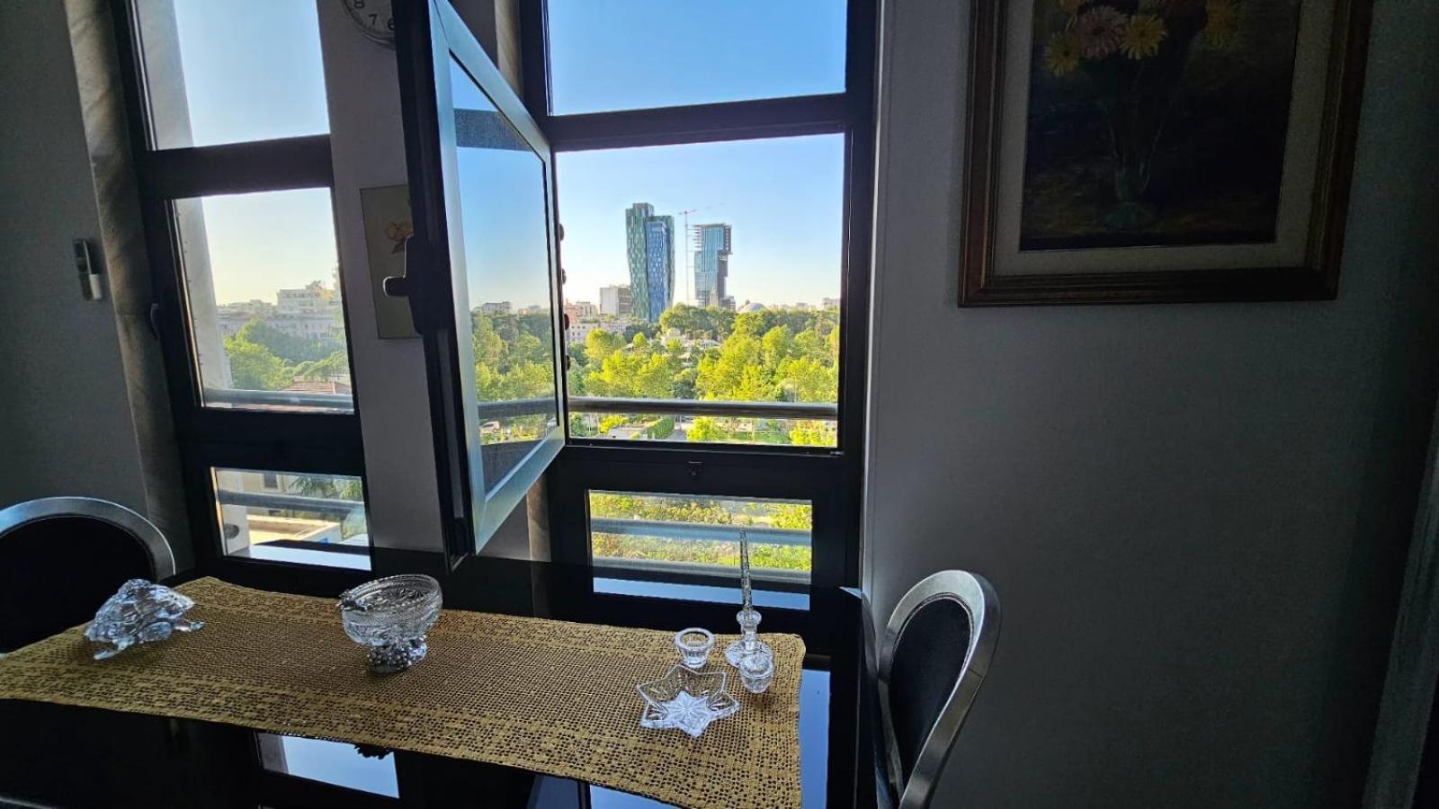 Amo Tower Tirana Center Διαμέρισμα Εξωτερικό φωτογραφία