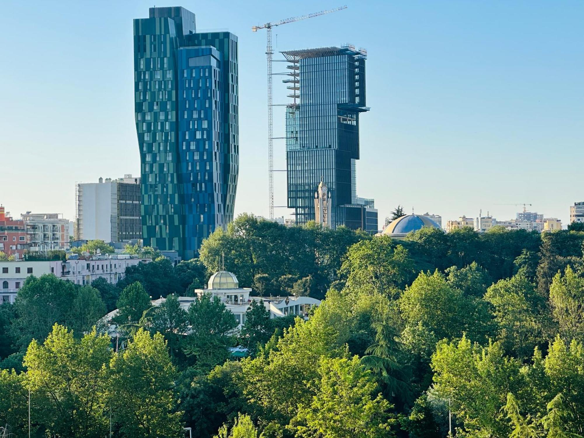Amo Tower Tirana Center Διαμέρισμα Εξωτερικό φωτογραφία